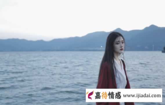 女生说“我想你”，与干巴巴的“我也想你”比，换个花样更撩心_嘉待情感