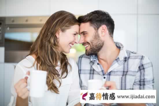 中年男女之间玩暧昧到底图什么？_嘉待情感